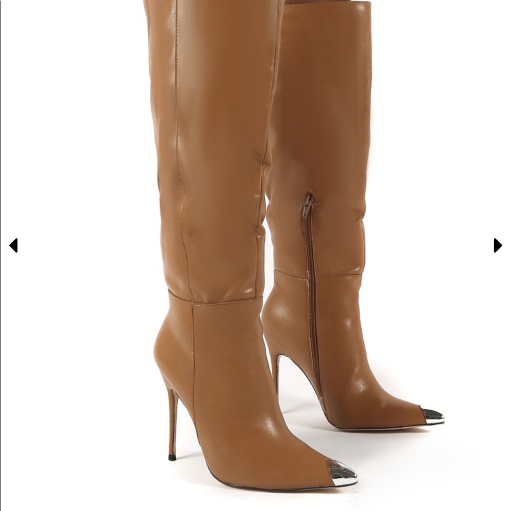 TAN WIDE FIT HEELED KNEE HIGH BOOTS